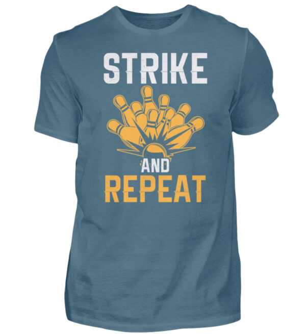 Bowling Strike and Repeat - Herren Shirt-1230